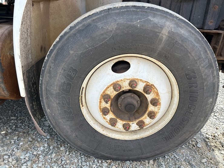 2010-international-4400-sba-image-96