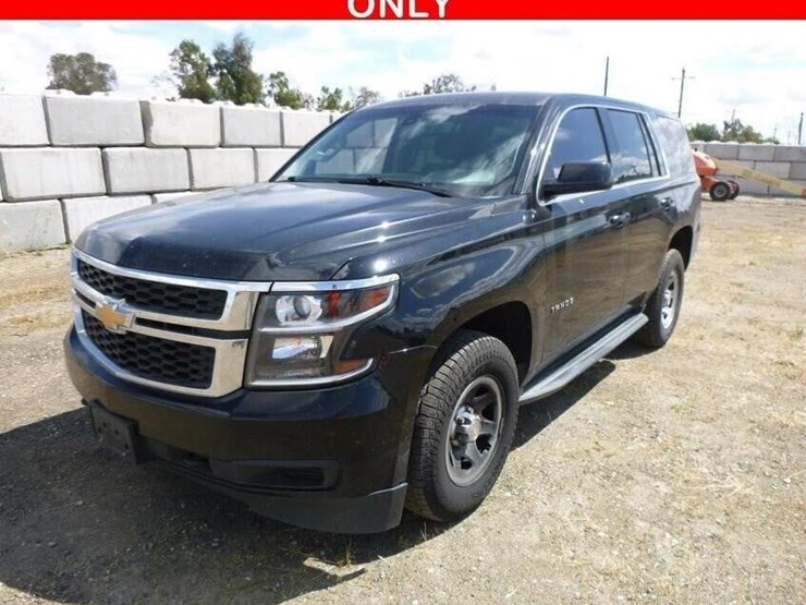 2019-chevrolet-tahoe-image-1