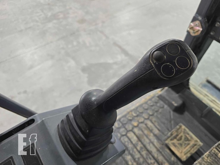 xcmg-xe150u-image-21