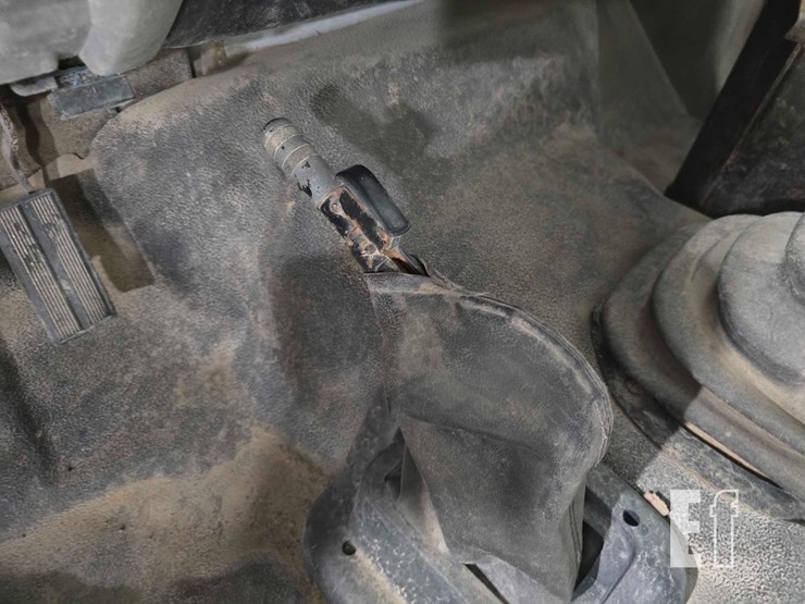 2000-ford-f650-sd-image-14