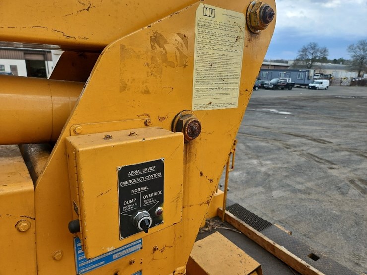 1987-ford-f800-image-27