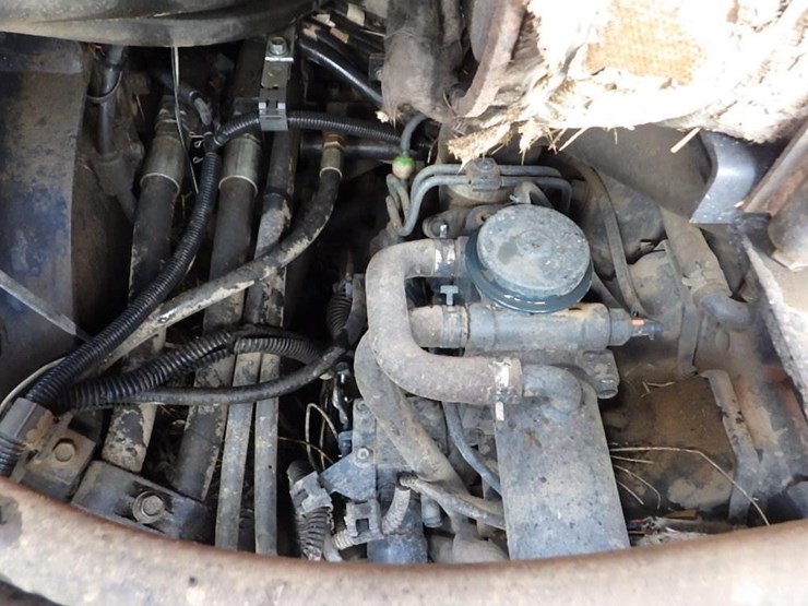 2012-kubota-svl75-image-10