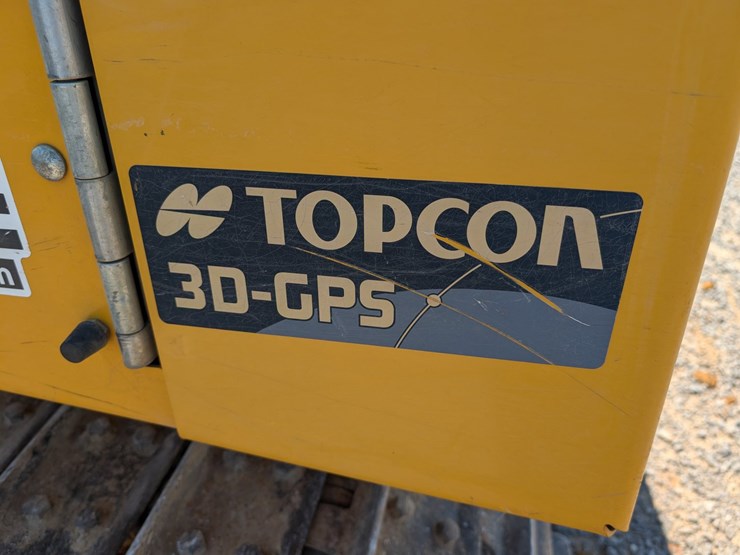 deere-650k-xlt-image-23