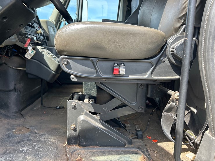 2010-international-4400-sba-image-80