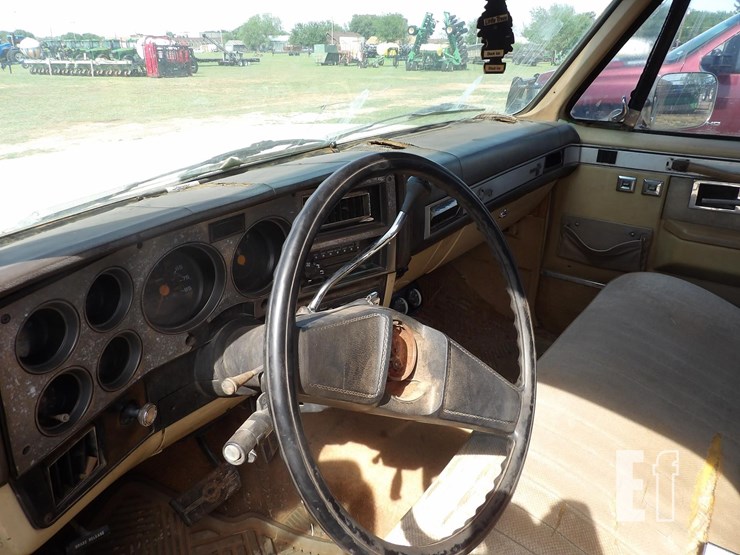 1984-chevrolet-silverado-20-image-10