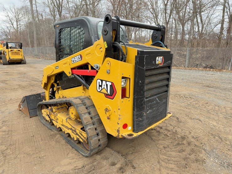 2021-caterpillar-259d3-image-3