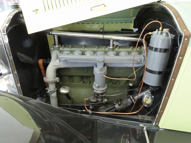 1924-mclaughlin-standard-six-touring-image-24