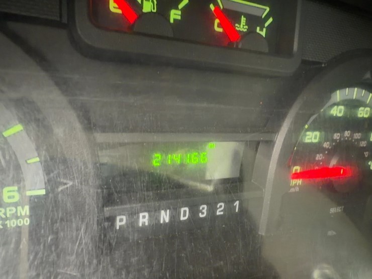 2011-ford-e350-image-20