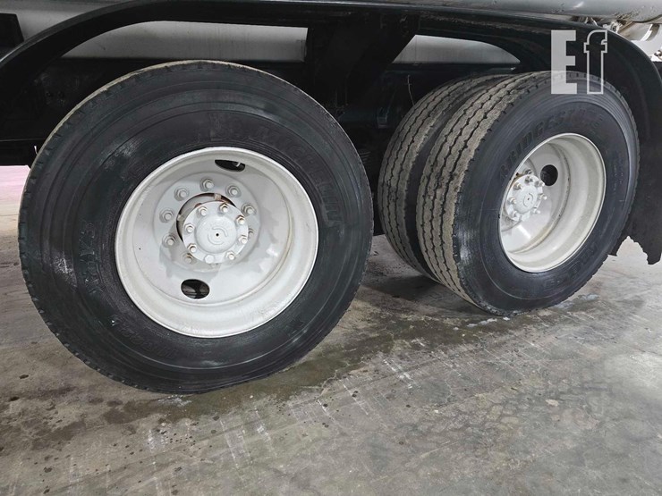 2012-international-workstar-7600-image-38