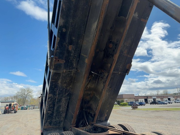 1998-mack-rd690s-image-20