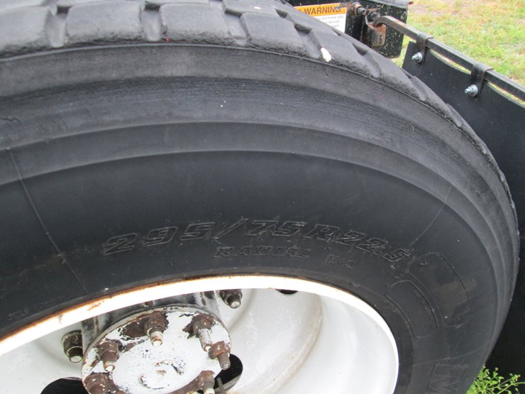 #46165-•-inop-2012-freightliner-t/a-daycab-truck-tractor-1fujgebg8clbv8611-image-8