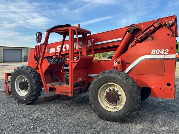 sky-trak-8042-image-3