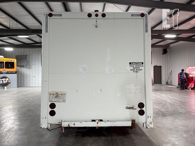 2014-international-durastar-4400-image-8