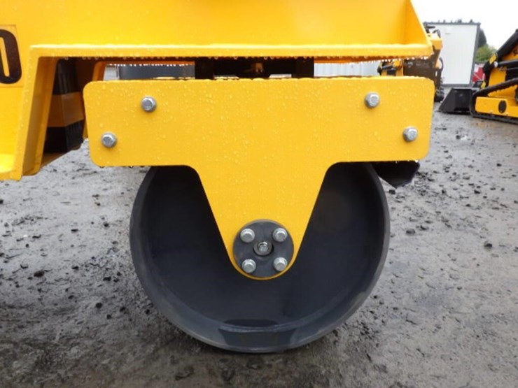 2026-sdlool-850-vibratory-smooth-drum-roller-image-13