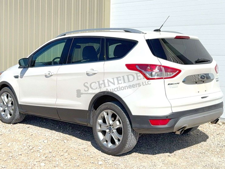 2014-ford-escape-titanium-image-6