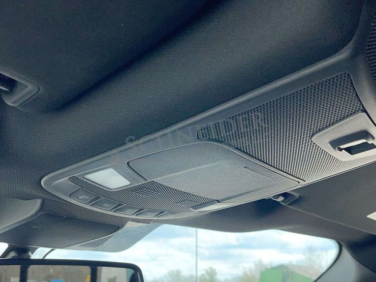 2020-ford-f150-image-41