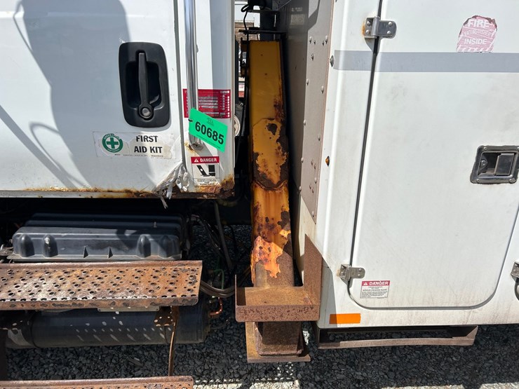 2010-international-4400-sba-image-29