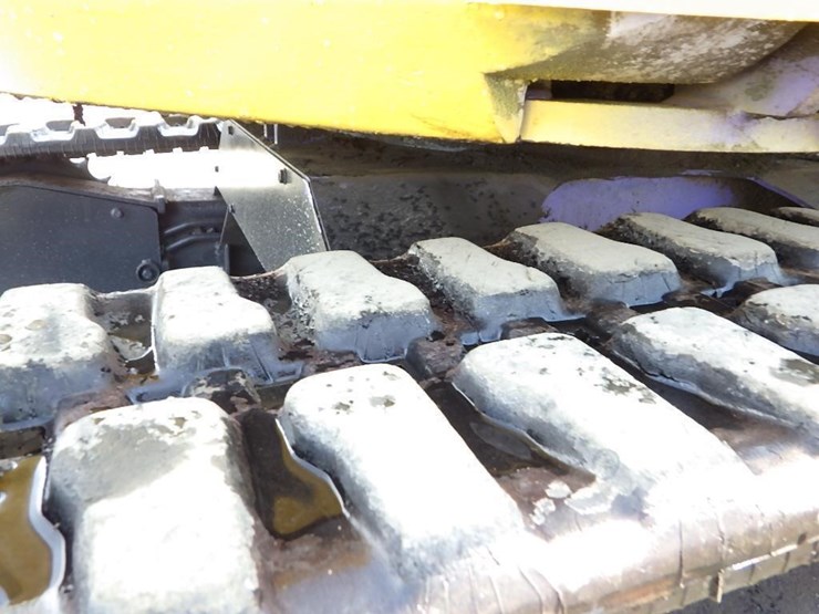 komatsu-pc28uu-2-image-29