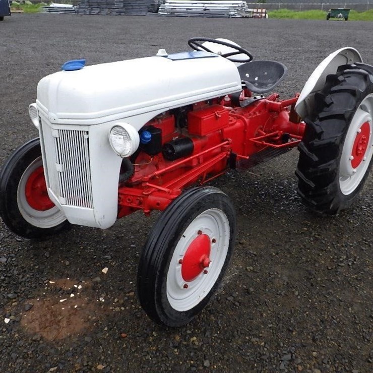 FORD TRACTOR