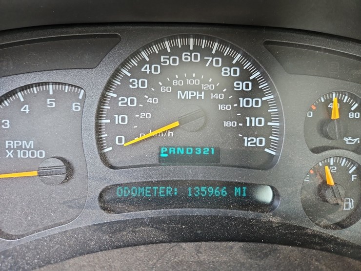 2005-chevrolet-2500hd-image-20