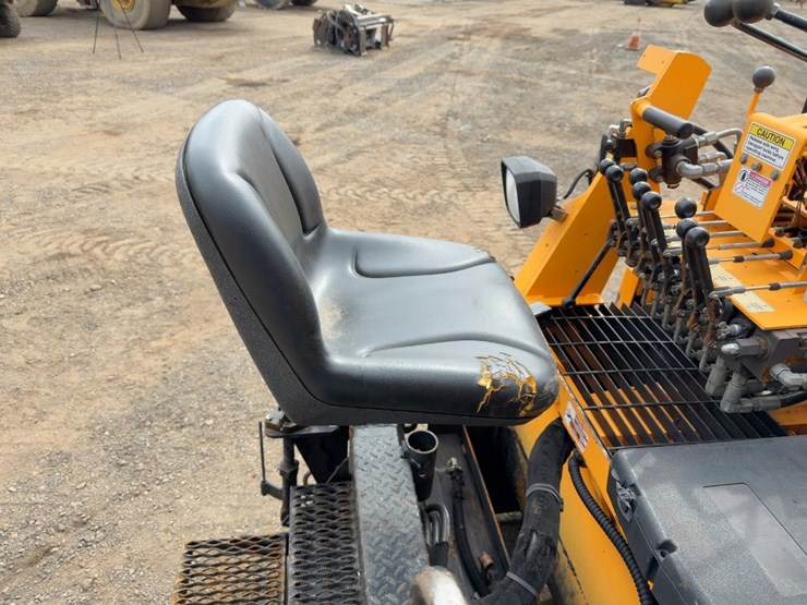 2018-leeboy-8500d-image-29