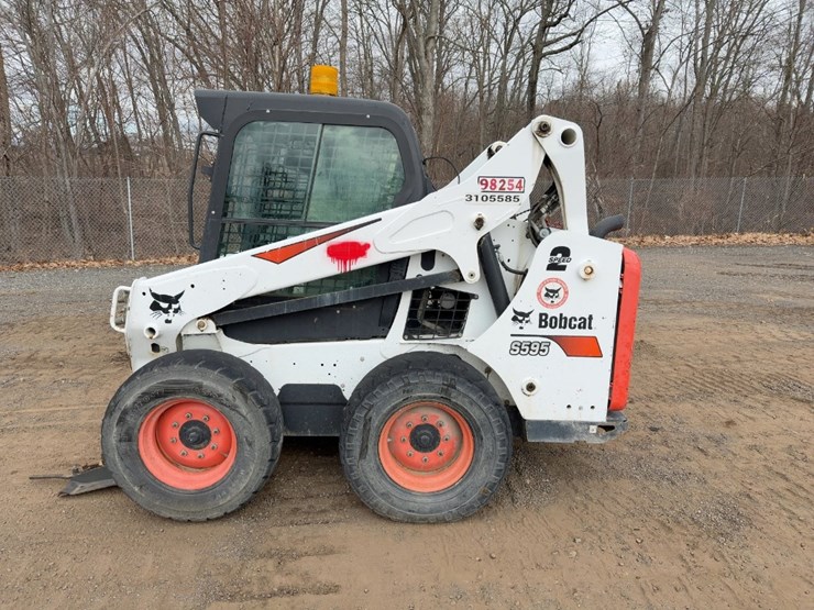 2017-bobcat-s595-image-2