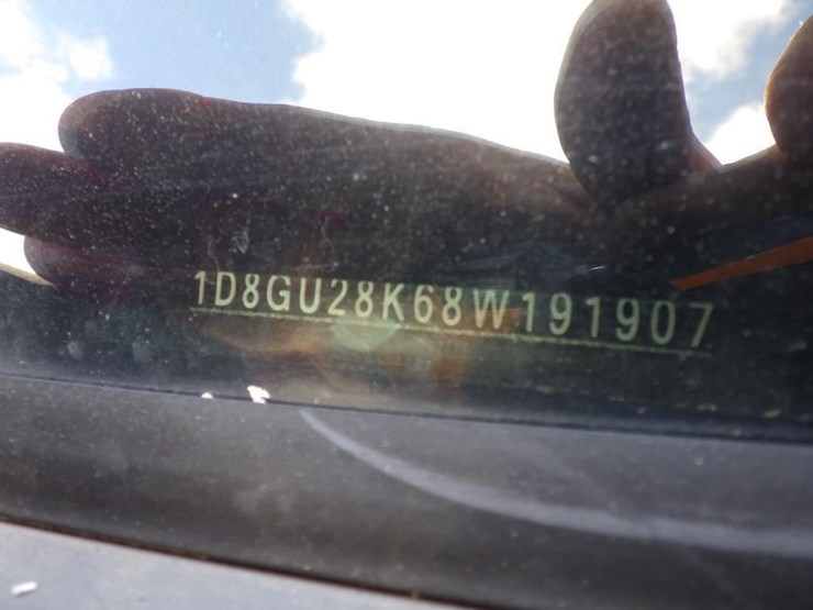 2008-dodge-nitro-image-15