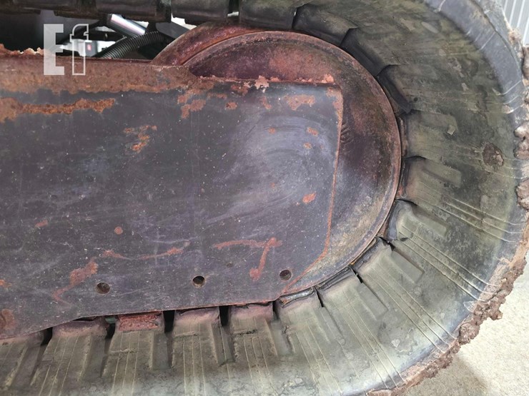 2016-caterpillar-305e2-cr-image-34