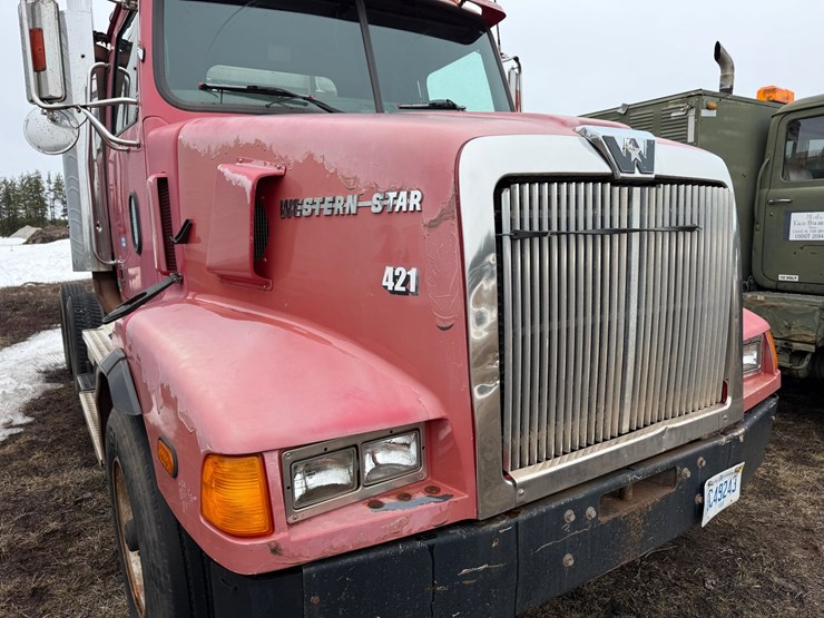 1999-western-star-5864ss-image-7