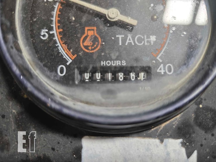 2007-vermeer-v8550-image-23