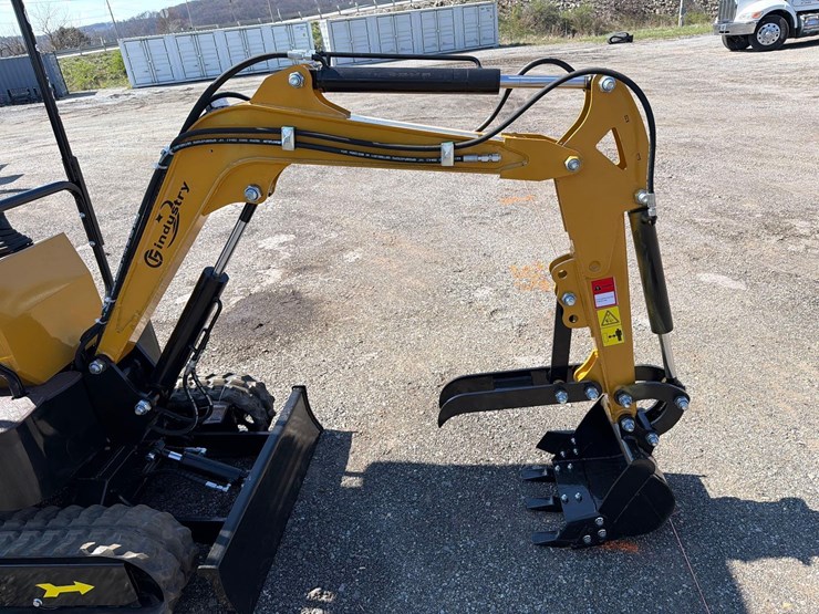 cfg-industry-h12r-image-12