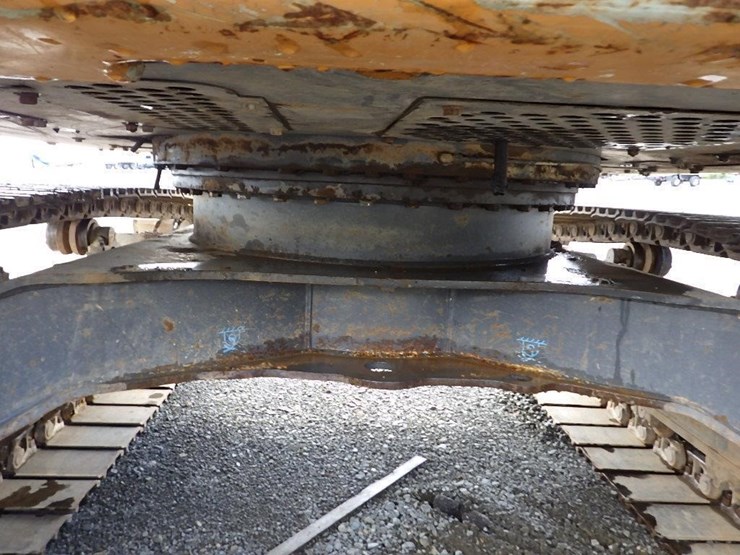 2014-case-cx145c-image-10