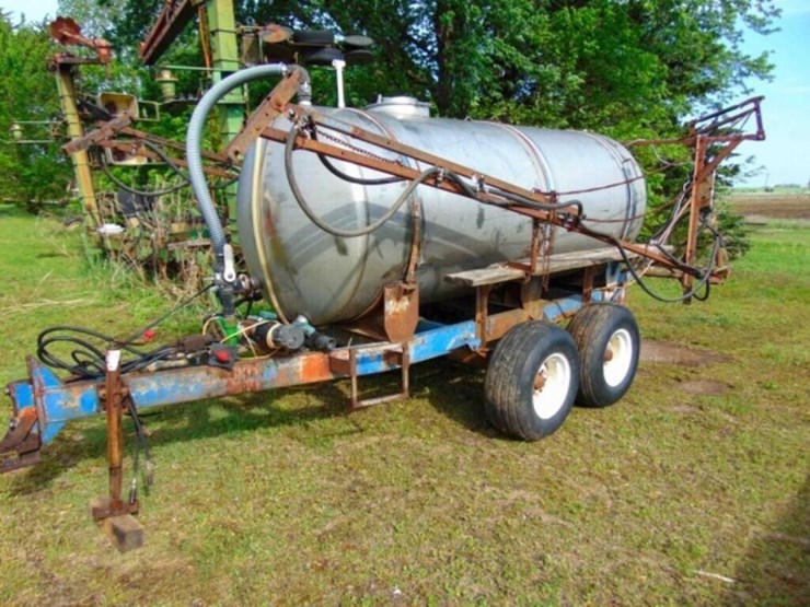 1000-gal.-sprayer-image-4