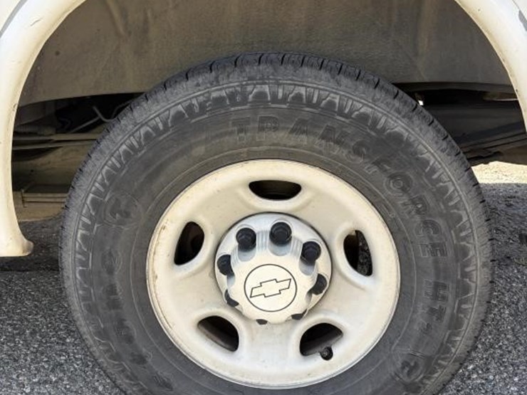 2007-chevrolet-express-2500-image-6