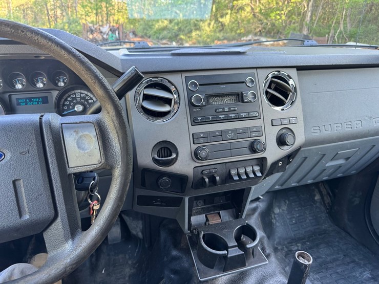 2012-ford-f450-image-15