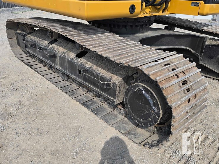 caterpillar-320gc-image-35