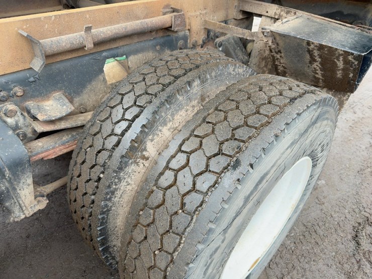 2007-caterpillar-c7-image-15