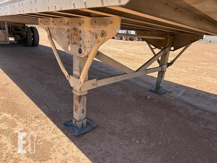 2009-great-dane-van-trailer-image-11