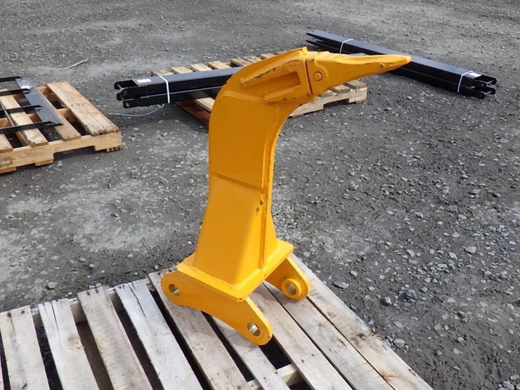 caterpillar-307-image-4