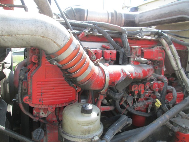 2008-peterbilt-389-image-25