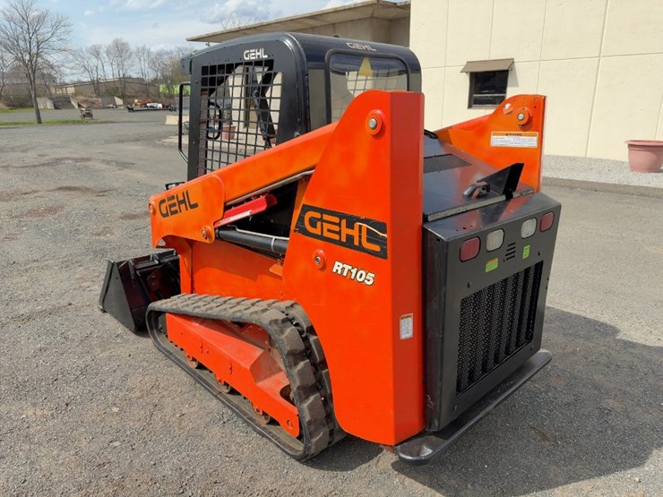 2021-gehl-rt105-image-3