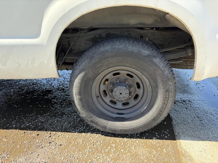 2004-ford-f350-image-5