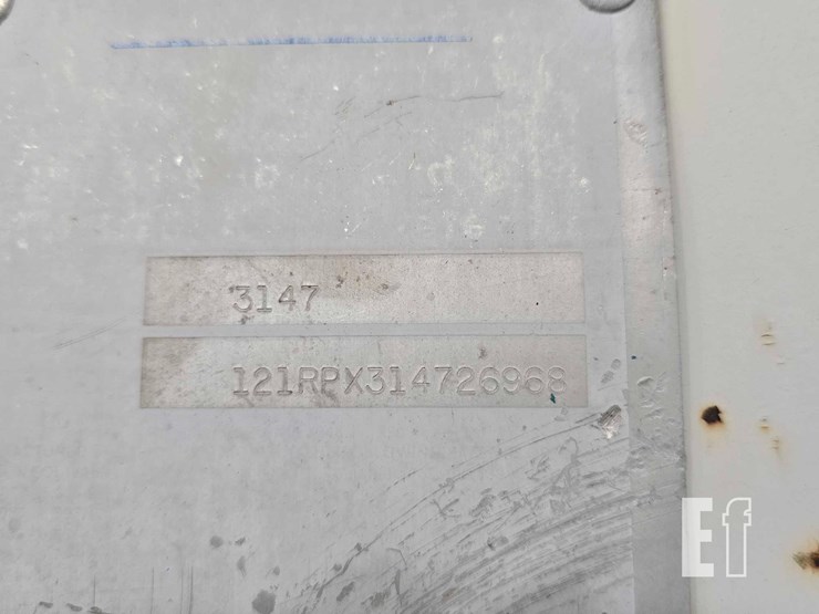 2008-peterbilt-320-image-24