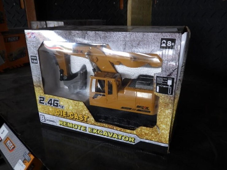 sklp-excavator-toy-image-1