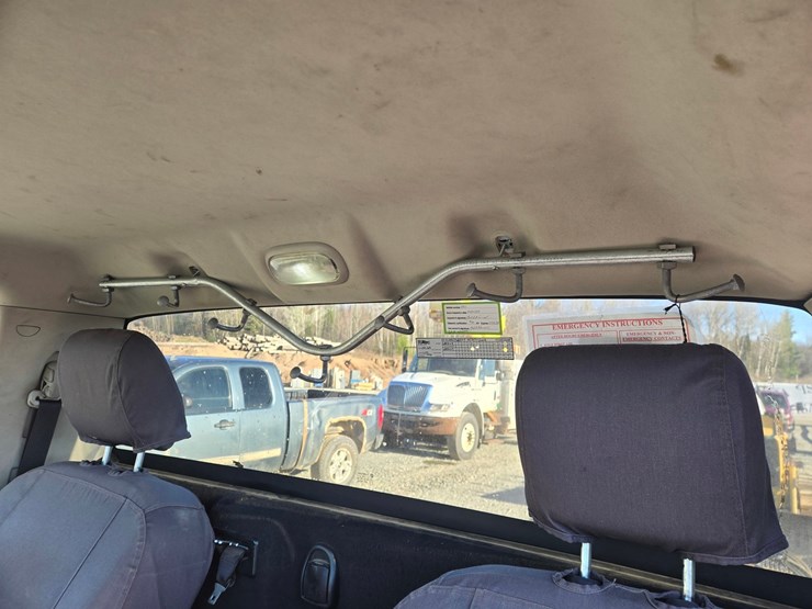 2017-massey-ferguson-8-image-53