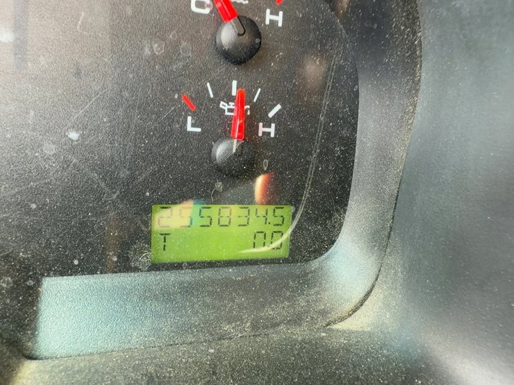 2004-ford-f150-xl-image-21