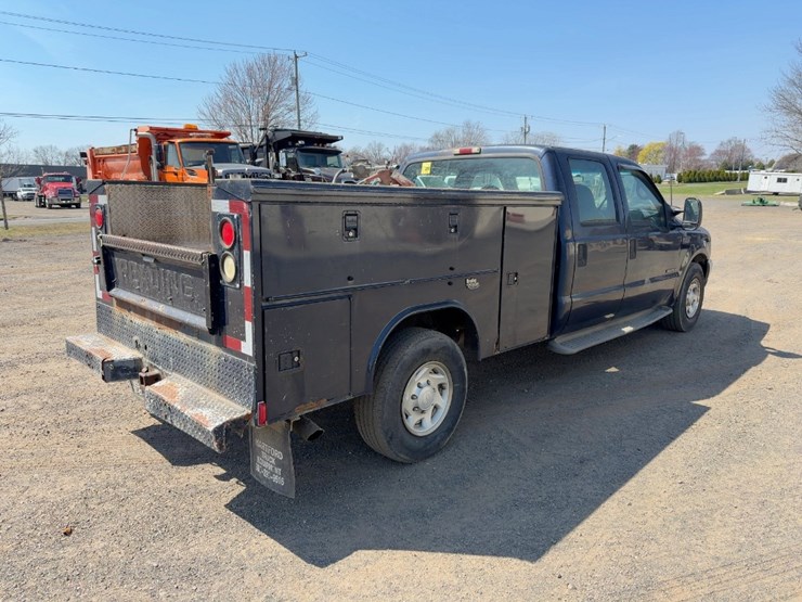 2002-ford-f350-xl-image-5