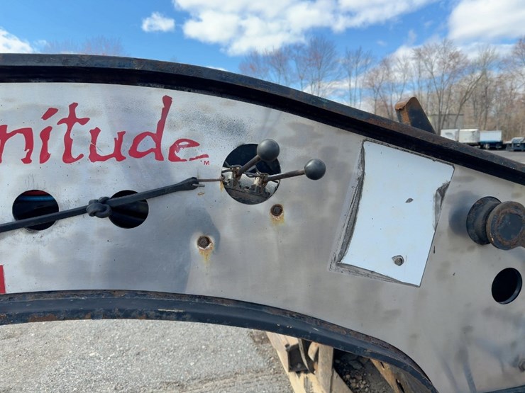 2011-fontaine-magnitude-image-28