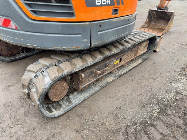 2019-doosan-dx85r-3-image-21