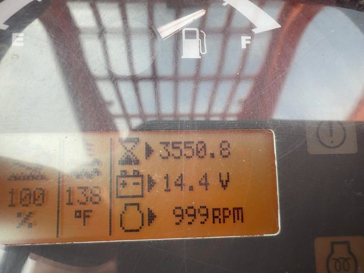 2018-sky-trak-8042-image-19